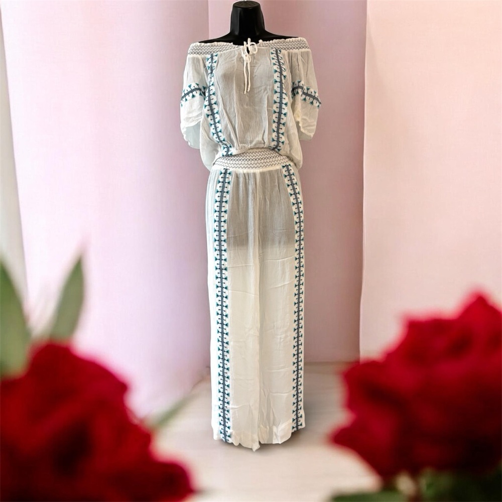 Japna White Top and Pants Set with Blue Embroidery